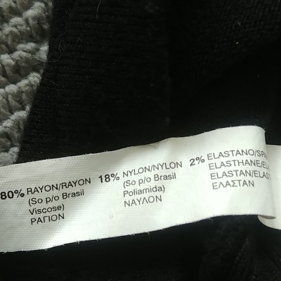 BERKSHA COLD SHOULDER TOP - Picture 7 of 8